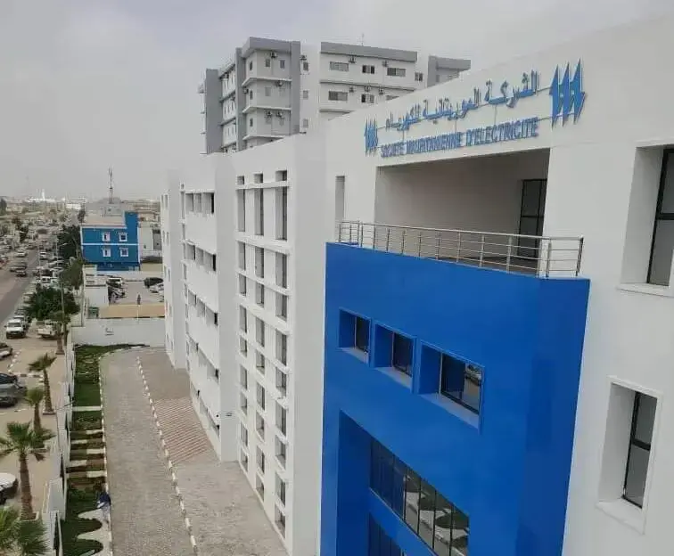 صوملك تدعو لترشيد الكهرباء وتعلن خفض الإنارة العمومية مؤقتا