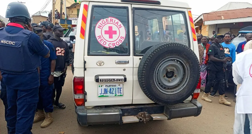 مقتل 17 شخصاً في هجوم لمسلحين على قرية في وسط نيجيريا