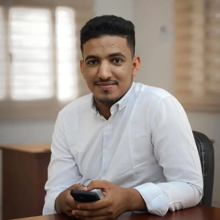 رابطة الصحفيين تطالب بكشف ملابسات توقيف الصحفي “أسامة”