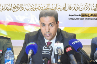 رئيس اللجنة الوطنية لتسيير الحدود، المدير العام للإدارة الإقليمية بوزارة الداخلية وترقية اللامركزية والتنمية المحلية، زايد الأذان ولد فال أم