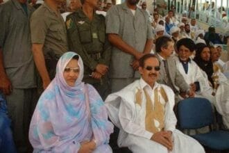 عائشة أحمد الطلبة زوجة الرئيس الأسبق